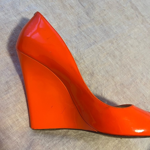 Jimmy Choo neon orange thin wedges. - Picture 3 of 12